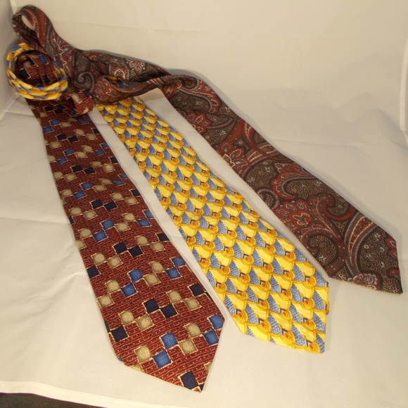 Bulk lot 3 EUC quality men's neckties, nice!!! - Picture 4 of 5